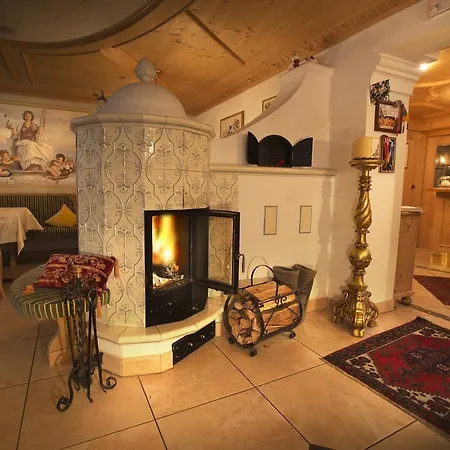 Garni Concordia - Dolomites 3*