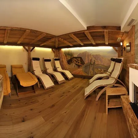 Hotel Hotel Garni Concordia - Dolomites Home Selva di Val Gardena